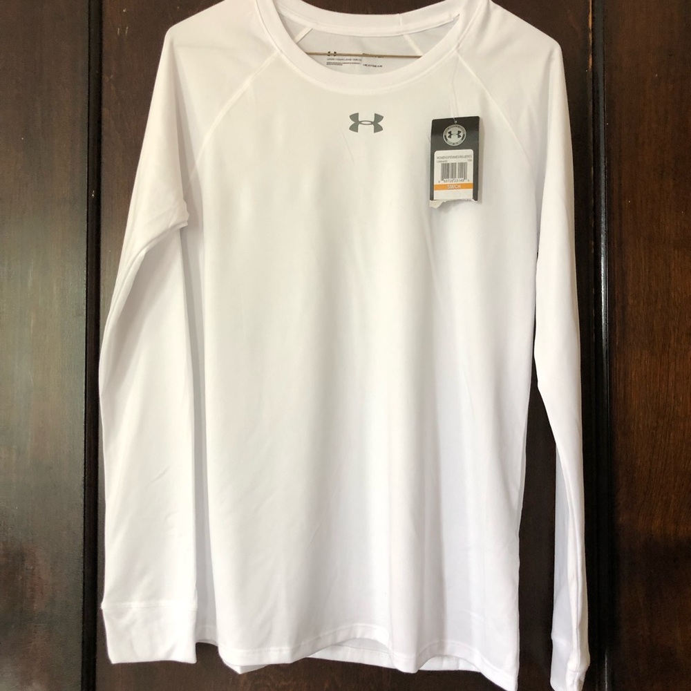 Under Armour HeatGear Women’s Pullover top small white loose nwt